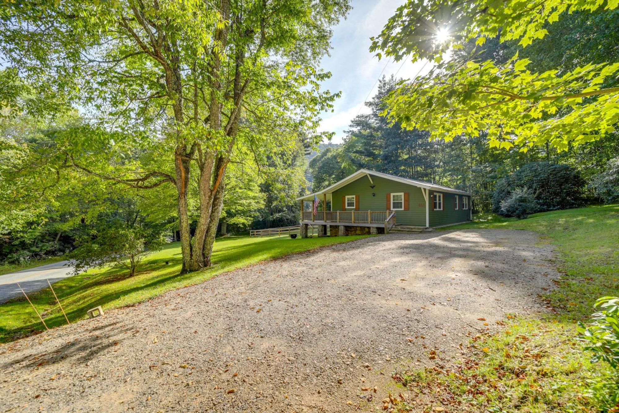 Fun Pet-Friendly Highlands Retreat With Fenced Yard! Villa Exterior foto